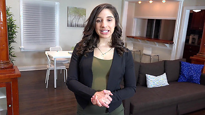 PropertySex Guy Wins Free Rent for a Year and Bangs Beauty With Amazing Arse