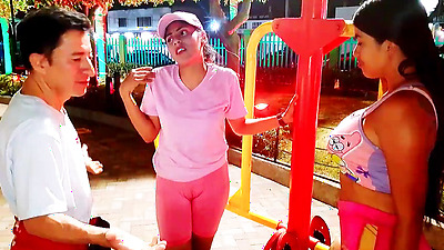 I fuck a stranger with big tits and a big arse, who I met in a public park