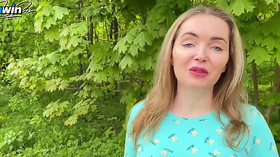 Spontaneous sex with a MILF after 2 minutes of dating