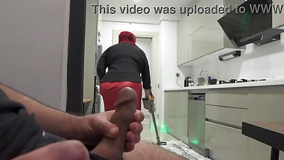 MAID CATCHES MAN JERKING OFF