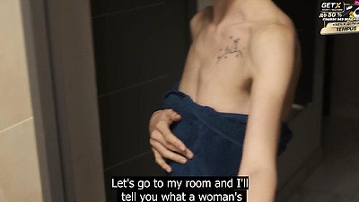 МИЛФ история. Приоткрытая дверь в комнату мачехи_porno_tempus