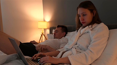 Step mom helps to cum step son in share bed with hand job and tight pussy, but can't...