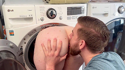 I Fuck My Big Arse MILF Stepmom Stuck in the Washer! Steve Rickz