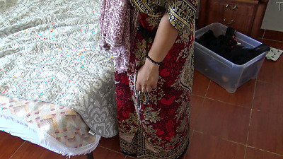 Turkish Milf With A Big Booty Lets Me Cum Inside Her Pussy