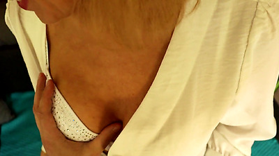 HOT MILF REALTOR FUCKS HER CLIENT AND CUM ON PUSSY - SHE HAVE SQUIRT ORGASM