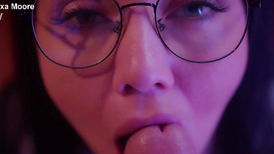 Naughty woman gives blowjob her paramour's.