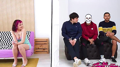 Young Mei can even take 3 rookie dudes. She's about to teach 'em a lesson!