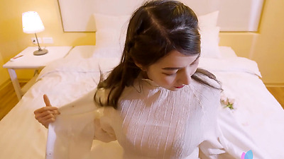 POV Date With Smoking Hot Brunette Chick, Jiaxin