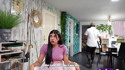 Unknown man watches white Colombian woman with big butt on the streets of Bucaramanga