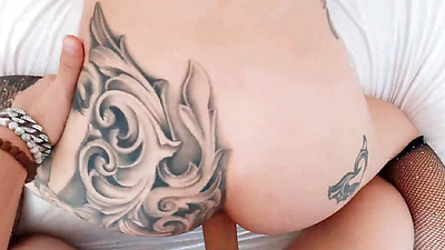 Bunny Bitch Taylor Nicole Fucking Big Penis