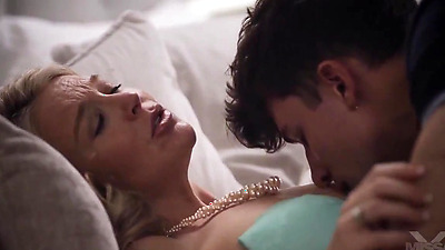 let's fuck while my stepfather works. Spanish sub. To see in : pornsuborg