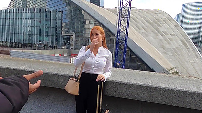 Kiara Lord Gets Fucked Wildly In Anal By 2 Black Strangers Met On The Street in Paris