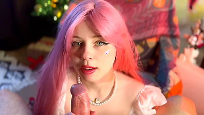 Cute princess in pink teases big penis and gets creampie