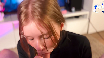 Riverwood slut sucks to get moon sugar