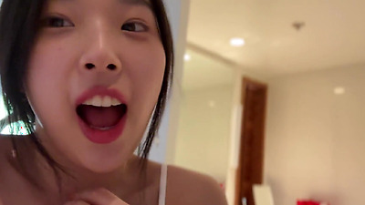 Hawaii Travel Vlog - Korean Babe Fucks Top-Spending Fan with Accidental Creampie WTF?!