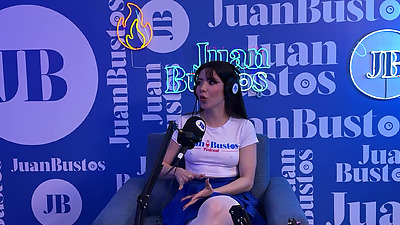 Soifiee Cooper, petite white chick addicted to threesomes, cums while telling her fantasies and Juan Bustos Podcast