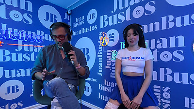 Soifiee Cooper, petite white chick addicted to threesomes, cums while telling her fantasies and Juan Bustos Podcast