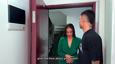 Young Latina gets fucked hard by her stepbrother while her parents are not at home - Daniela Andrea and Danner mendez