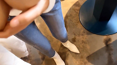 报复老公在外偷吃，韵味十足的人妻极限勾引同事狠狠肏她「国产剧情」