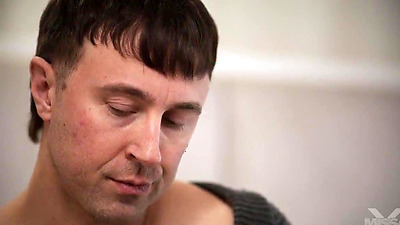 Milf gently sucks and enjoys fucking. Spanish sub