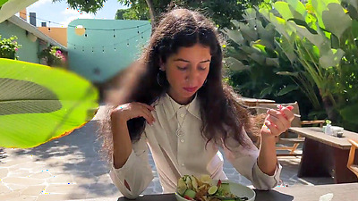 I asked a friend to cum on my face in a cafe so I could eat food with sperm - Public Cumwalk