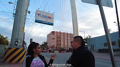 Kesha Ortega also believed the story that it would only be photos