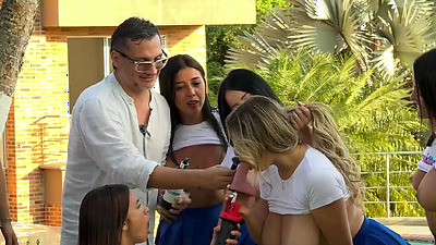 Lesbian Orgy: the 10 hottest Latinas. Juan Bustos Podcast SPECIAL