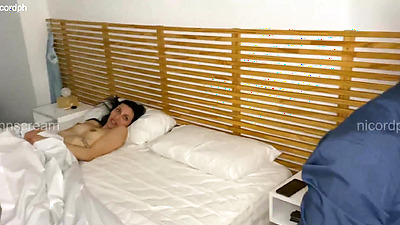 Sharing a bed with my boss at the hotel and we end up fucking ???? ft. lynnscream