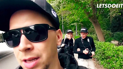 Sweet Cat Cannot Wait To Ride In Our Bus - LETSDOEIT