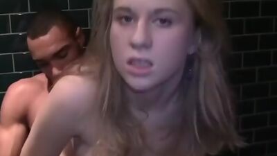 Tits show and blowjob in a cafe