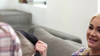 21 SEXTURY - Cute Girly Pillow Fight Turns Into Hot Threeway With Three Gorgeous Babes