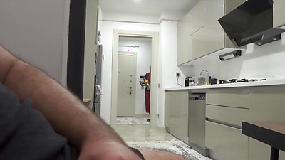 MAID CATCHES MAN JERKING OFF TURKYE