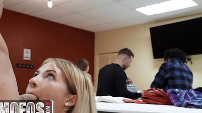 MOFOS - Horny Students Emma Bugg And Victor Ray Have A Steamy Hot Session In Classroom