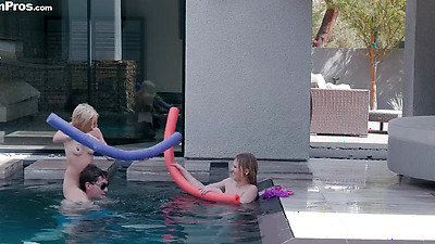 BFF SLEEPOVER! Teen Sluts Sneak Over Cocks To Share