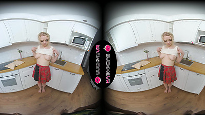 First Interracial Experience Of Busty Petite Doll Pretty Di In VR