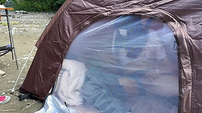 [Public] Japanese amateur college babe fucks in a tent while holding back her voice while camping