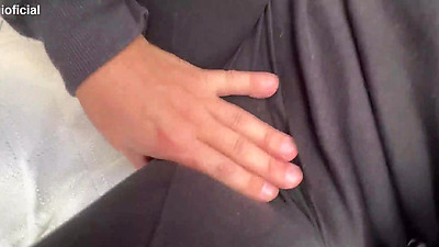 HOW TO OFFER SEX TO A BABE WHEN SHE STICKS IN IPHONE?