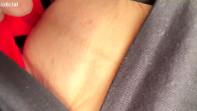 HOW TO OFFER SEX TO A BABE WHEN SHE STICKS IN IPHONE?