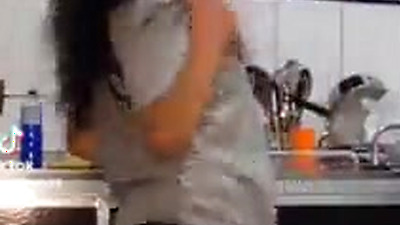 Julia Maia, Puta de São Gonçalo RJ Rebolando Gostoso