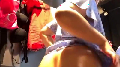 Anal Squirt in the public