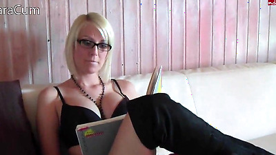 German Mature Secretary With Glasses Wants To Fuck [Deutsch]