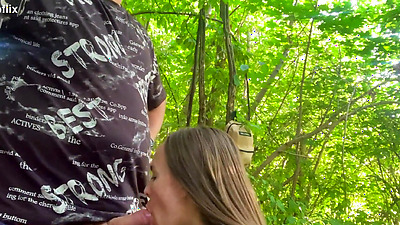 Amateur Slim Teen Gives Blowjob And Fucked In The Woods
