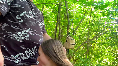 Amateur Slim Teen Gives Blowjob And Fucked In The Woods