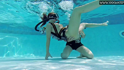 Minnie Manga being fucked in the pool