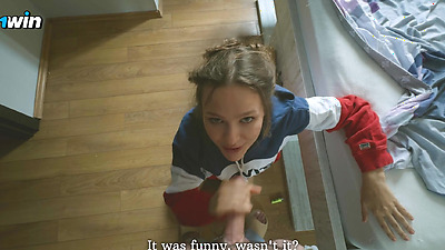 POV: Confused  wife with her friend and put a cock  in her the pussy