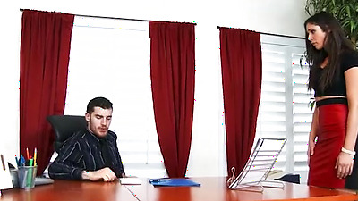 Anna Morna Fucking In The Office With Her Bubble Booty - Juliana Grandi