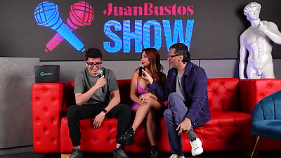 Jessica Sodi squirts on shy big penis fan in Juan Bustos SHOW ft. Khloe & Melanie