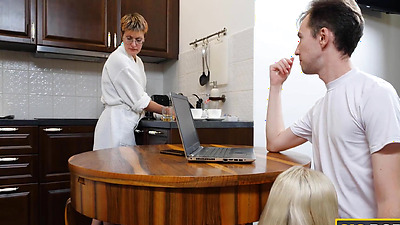 Crazy dude bands his sexy sexy stepsis behind stepmoms back