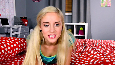 Khaleesi Of Cocks - Naomi Woods