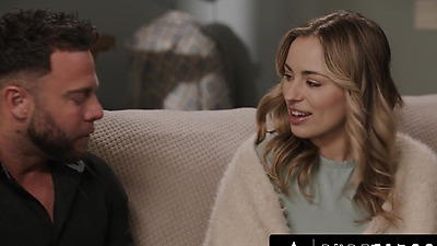 PURE TABOO Anonymous Kidney Donor Seth Gamble Wants Anna Claire Clouds To PROPERLY Thank Him